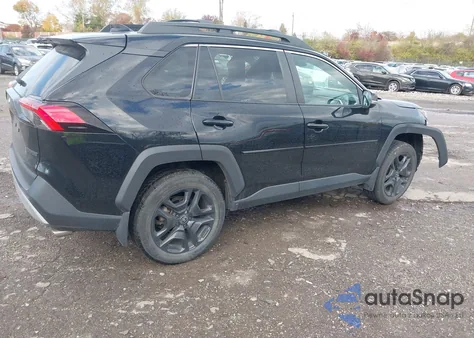 2022 Toyota Rav4 Adventure z USA, uszkodzony, nr VIN 2T3J1RFV1NW253646